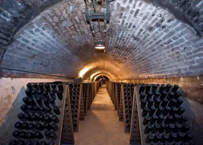 Mousserande vin – Processen att producera Champagne